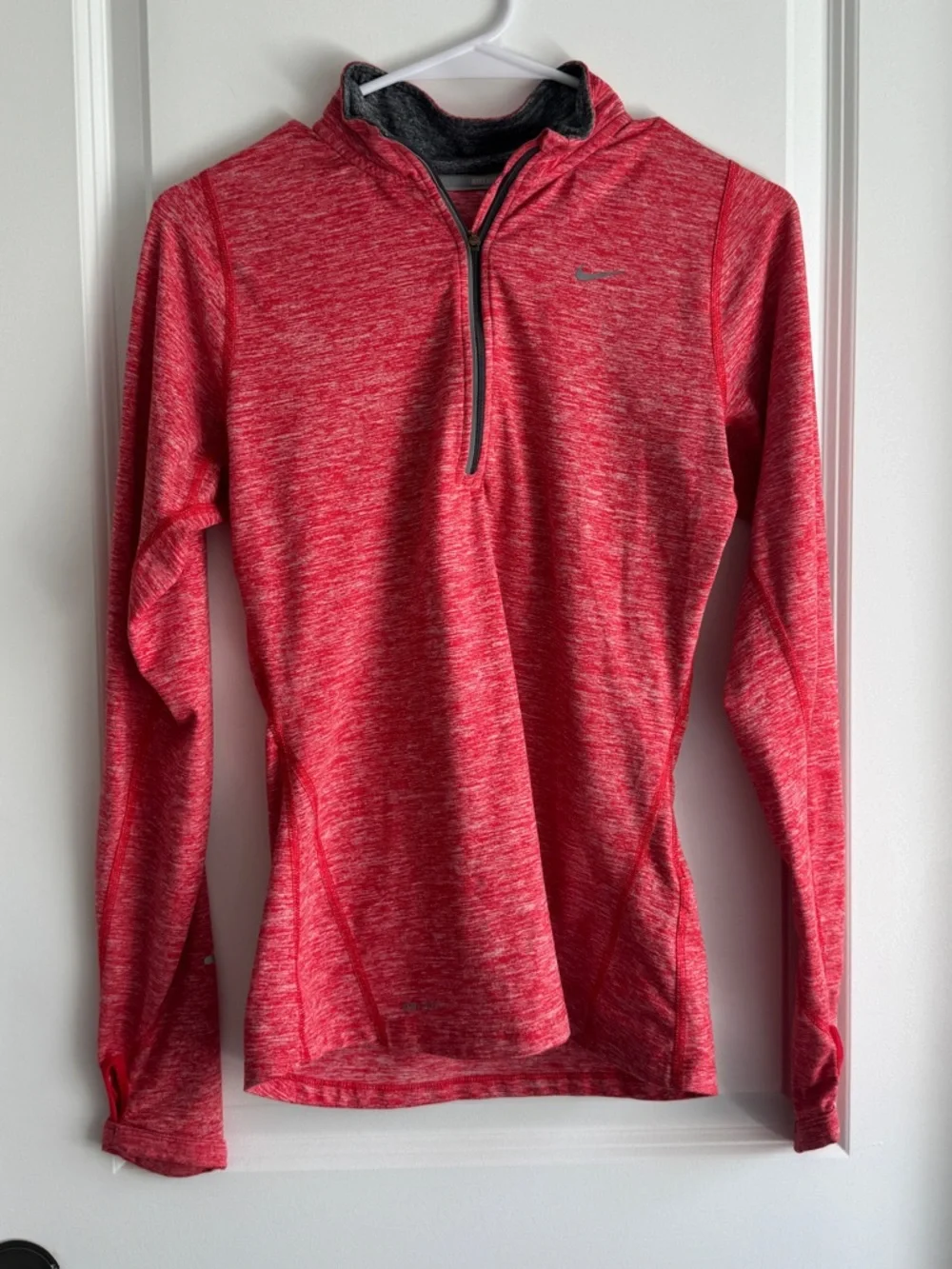 Nike dri-fit red half zip pullover jacket, size XS - Picture 4 of 9